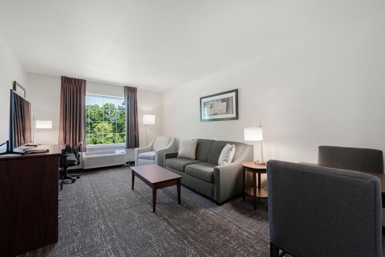 Cobblestone Hotel & Suites - Urbana المظهر الخارجي الصورة
