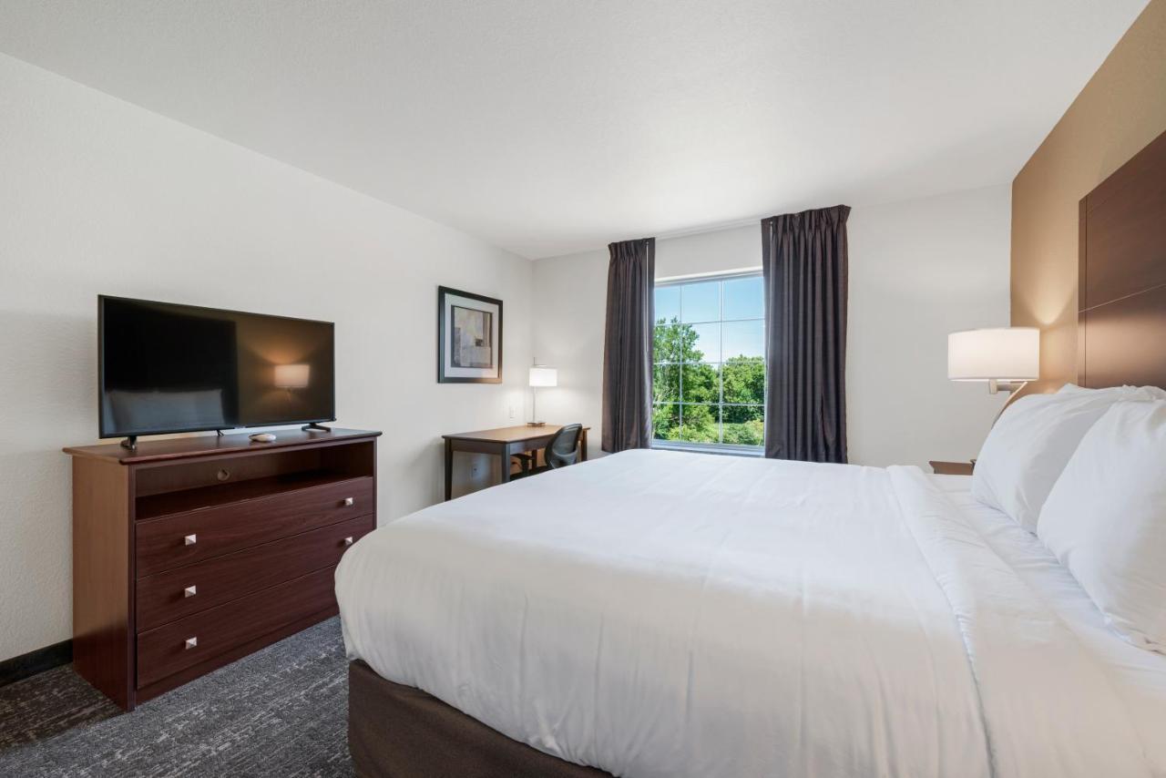 Cobblestone Hotel & Suites - Urbana المظهر الخارجي الصورة