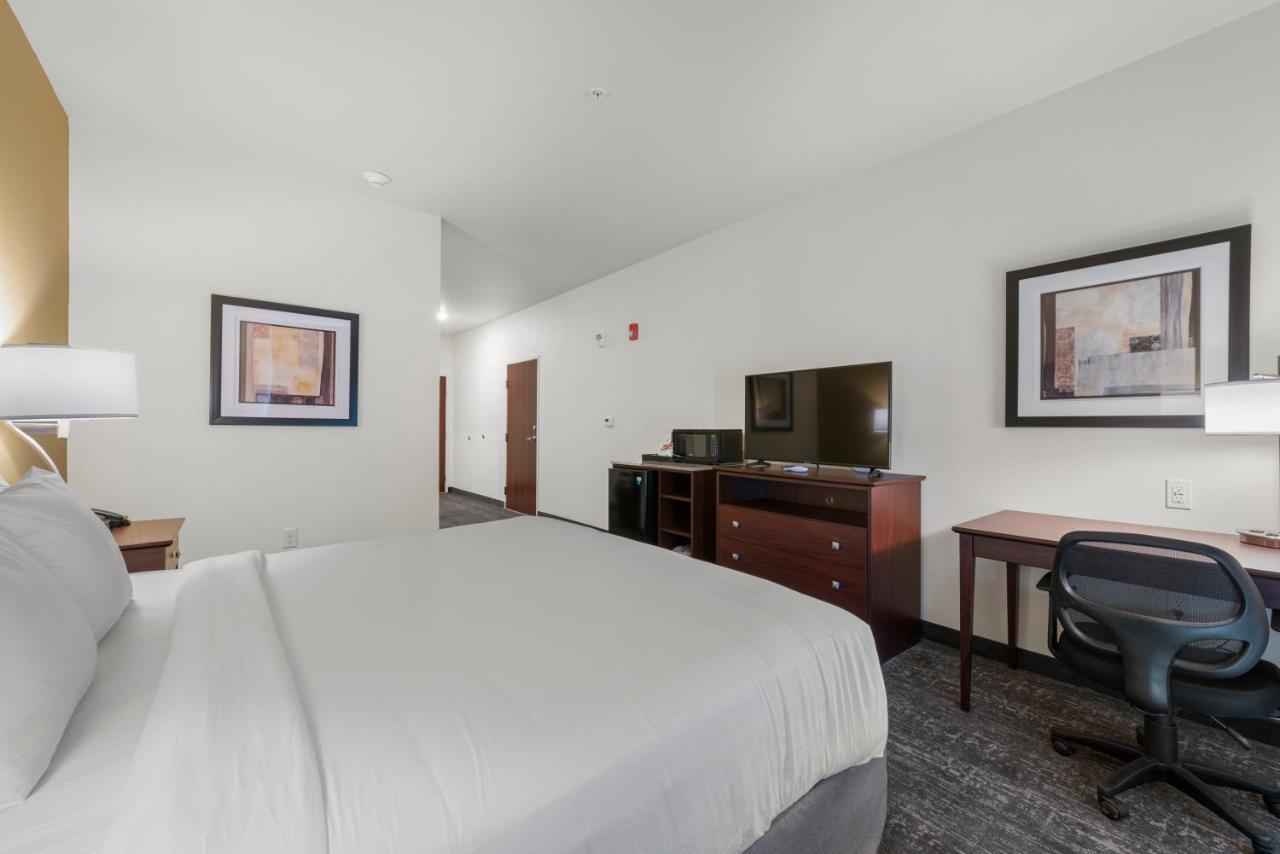 Cobblestone Hotel & Suites - Urbana المظهر الخارجي الصورة