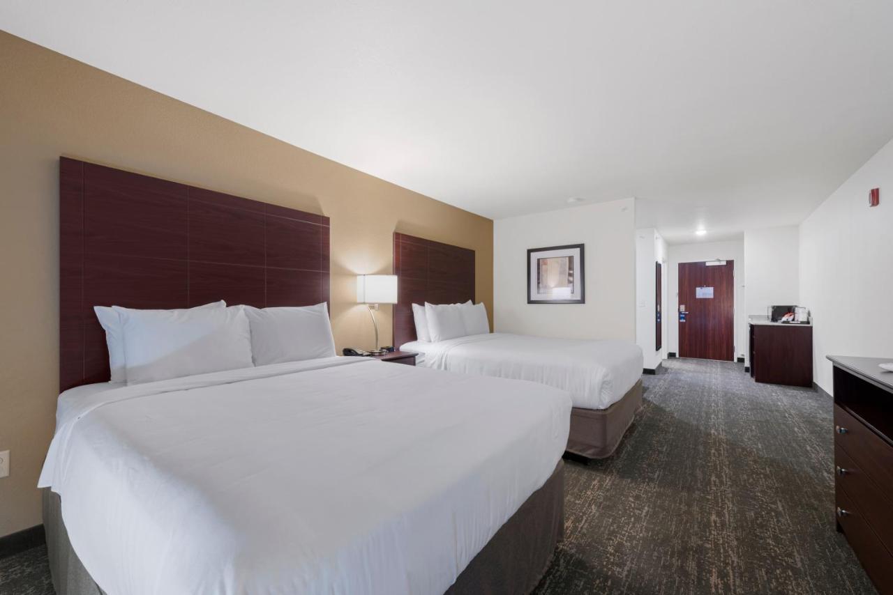 Cobblestone Hotel & Suites - Urbana المظهر الخارجي الصورة